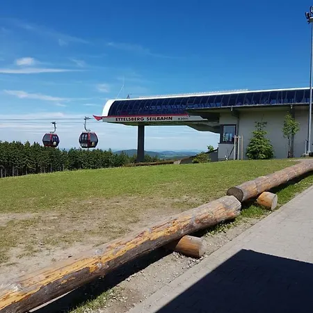 Fewos 4-jahreszeiten Lägenhet *